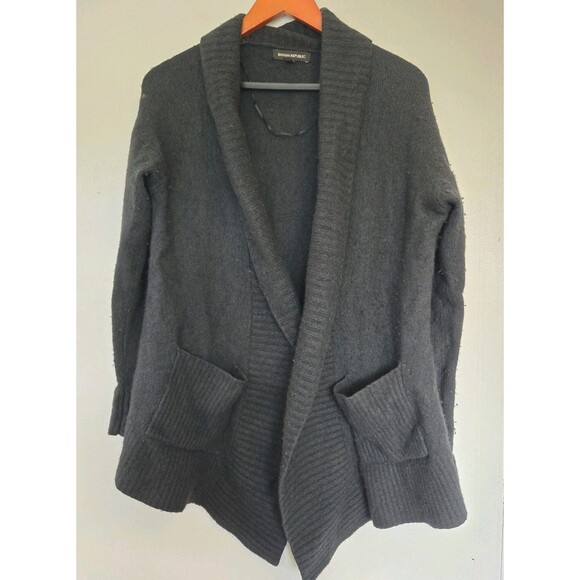 Banana Republic Cardigan Womens M Sweater Black Merino Wool Knit Oversized Warm - Picture 1 of 9